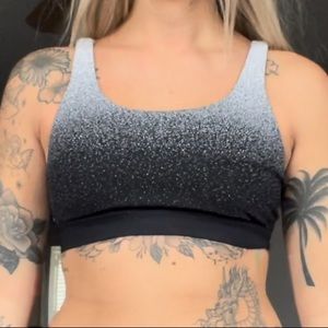 Lulu lemon sports bra